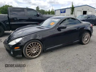 2010 Mercedes-Benz SLK-Class SLK 300 with VIN WDBWK5EA0AF230525, listed as a Copart auction lot 62399164 with 38,250 mi miles and Salvage Title. Bid and sale history available at carsss.com. Image 1.