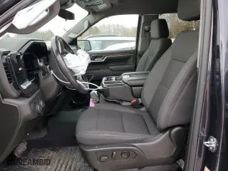 2022 Chevrolet Silverado 1500 LT with VIN 1GCPDKEK0NZ556062, listed as a Copart auction lot 45703975 with 32,246 mi miles and Salvage Title. Bid and sale history available at carsss.com. Image 7.