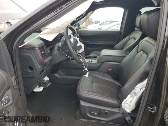 2024 Ford Expedition Max Limited с VIN 1FMJK2A85REB13551, выставлен на аукционе Copart как лот 53729315 с пробегом 3 938 миль миль и Списание • Salvage title. История ставок и продаж доступна на DreamBid. Изображение 7.