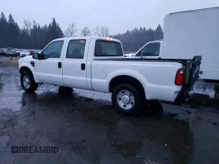 2008 Ford F-250 XL z VIN 1FTSW20598EA41367, wystawiony jako Copart lot #84403714 z przebiegiem 45 136 mil mil oraz Szkoda całkowita • Salvage title. Historia ofert i sprzedaży dostępna na DreamBid. Obrazek 2.
