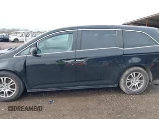 2012 Honda Odyssey EX with VIN 5FNRL5H46CB096547, listed as a IAAI auction lot 41919700 with 165,882 mi miles and . Bid and sale history available at carsss.com. Image 14.