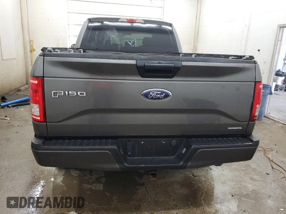 2015 Ford F-150 XLT z VIN 1FTEX1E87FKF04676, wystawiony jako Copart lot #62087415 z przebiegiem 152 646 mil mil oraz Czysty tytuł • Clean title. Historia ofert i sprzedaży dostępna na DreamBid. Obrazek 6.