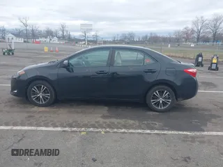 2019 Toyota Corolla L z VIN 2T1BURHE5KC184233, wystawiony jako IAAI lot #41810671 z przebiegiem 127 043 mil mil oraz . Historia ofert i sprzedaży dostępna na DreamBid. Obrazek 14.