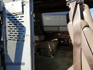 1995 Chevrolet Chevy Van z VIN 1GBEG25K3SF249372, wystawiony jako Copart lot #72284224 z przebiegiem 72 331 mil mil oraz Tytuł czysty. Historia ofert i sprzedaży dostępna na DreamBid. Obrazek 11.