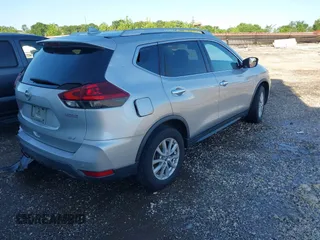 2019 Nissan Rogue SV с VIN KNMAT2MT9KP542963, выставлен на аукционе IAAI как лот 42255309 с пробегом 115 494 миль миль и . История ставок и продаж доступна на DreamBid. Изображение 4.