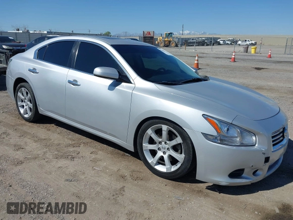 2014 Nissan Maxima S z VIN 1N4AA5APXEC450907, wystawiony jako IAAI lot #41998184 z przebiegiem 186 314 mil mil oraz . Historia ofert i sprzedaży dostępna na DreamBid. Obrazek 1.