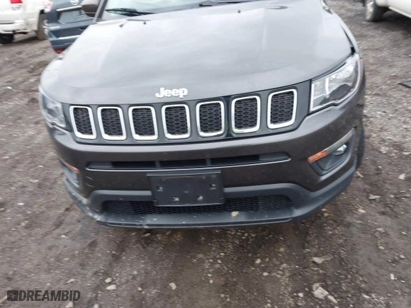 2020 Jeep Compass Latitude with VIN 3C4NJDBB3LT239719, listed as a IAAI auction lot 41929367 with 32,265 mi miles. Bid and sale history available at carsss.com. Image 12.