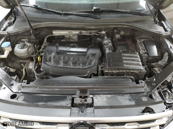 2018 Volkswagen Tiguan SEL Premium with VIN 3VV4B7AX9JM002703, listed as a Copart auction lot 88558945 with 133,817 mi miles and Clean Title. Bid and sale history available at carsss.com. Image 12.