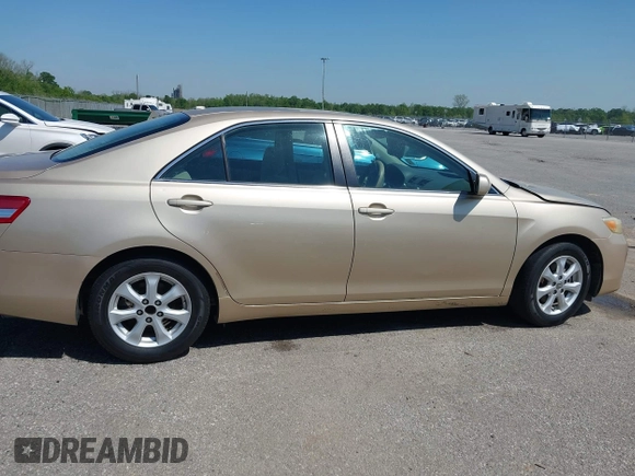 2011 Toyota Camry LE with VIN 4T1BF3EK5BU628968, listed as a IAAI auction lot 41988498 with 176,141 mi miles. Bid and sale history available at carsss.com. Image 13.