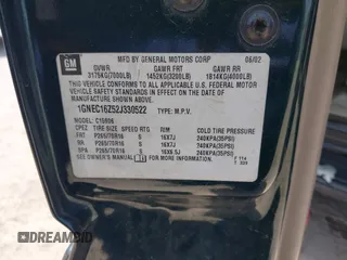2002 Chevrolet Suburban LT with VIN 1GNEC16Z52J330522, listed as a IAAI auction lot 42251636 with 292,936 mi miles and . Bid and sale history available at DreamBid. Image 9.