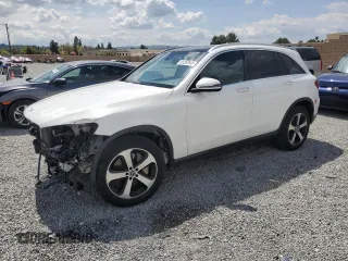 2019 Mercedes-Benz GLC 350e z VIN WDC0G5EB6KF549571, wystawiony jako Copart lot #51252645 z przebiegiem 76 251 mil mil oraz Szkody całkowita. Historia ofert i sprzedaży dostępna na DreamBid. Obrazek 1.