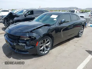 2015 Dodge Charger SXT z VIN 2C3CDXHG5FH784907, wystawiony jako IAAI lot #42322979 z przebiegiem 73 485 mil mil oraz . Historia ofert i sprzedaży dostępna na DreamBid. Obrazek 2.