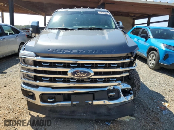 2024 Ford Super Duty F-250 SRW XL with VIN 1FT8W2BT3RED59377, listed as a Copart auction lot 71638304 with 17,580 mi miles and Salvage Title. Bid and sale history available at carsss.com. Image 5.