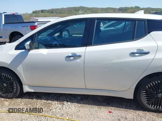 2023 Nissan LEAF SV Plus z VIN 1N4CZ1CV3PC553045, wystawiony jako IAAI lot #41998867 z przebiegiem 38 550 mil mil oraz . Historia ofert i sprzedaży dostępna na DreamBid. Obrazek 14.