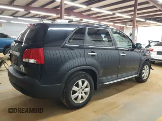 2012 Kia Sorento LX with VIN 5XYKT4A27CG200136, listed as a Copart auction lot 48367015 with 127,974 mi miles and Salvage Title. Bid and sale history available at carsss.com. Image 3.