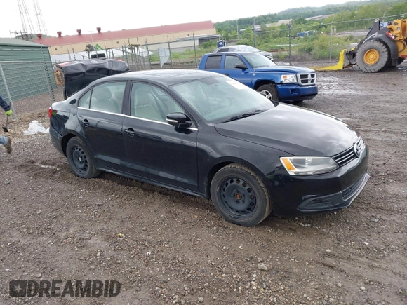 2013 Volkswagen Jetta SE z VIN 3VWDP7AJXDM289031, wystawiony jako IAAI lot #42325596 z przebiegiem 157 774 mil mil oraz . Historia ofert i sprzedaży dostępna na DreamBid. Obrazek 1.