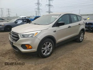 2017 Ford Escape S с VIN 1FMCU0F74HUC73982, выставлен на аукционе Copart как лот 58090205 с пробегом 98 182 миль миль и Списание • Salvage title. История ставок и продаж доступна на DreamBid. Изображение 1.