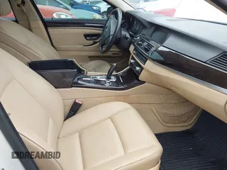2012 BMW 5 Series 528i xDrive with VIN WBAXH5C54CDW07654, listed as a IAAI auction lot 41937533 with 109,529 mi miles. Bid and sale history available at carsss.com. Image 5.