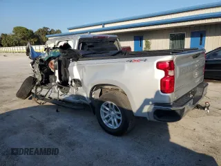 2020 Chevrolet Silverado 1500 LT with VIN 1GCRYDED5LZ141911, listed as a Copart auction lot 44265545 with Not Provided miles and Salvage Title. Bid and sale history available at DreamBid. Image 2.