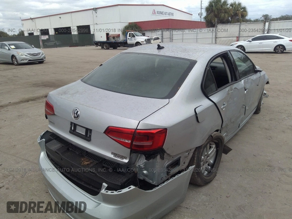 2015 Volkswagen Jetta S с VIN 3VW2K7AJXFM216525, выставлен на аукционе IAAI как лот 23542996 с пробегом 38 403 миль миль и . История ставок и продаж доступна на DreamBid. Изображение 6.