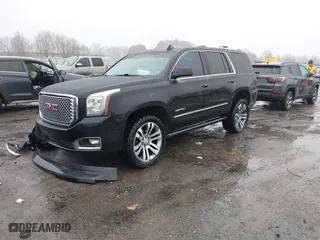 2017 GMC Yukon Denali with VIN 1GKS2CKJ2HR372932, listed as a IAAI auction lot 41554611 with 181,561 mi miles. Bid and sale history available at carsss.com. Image 18.
