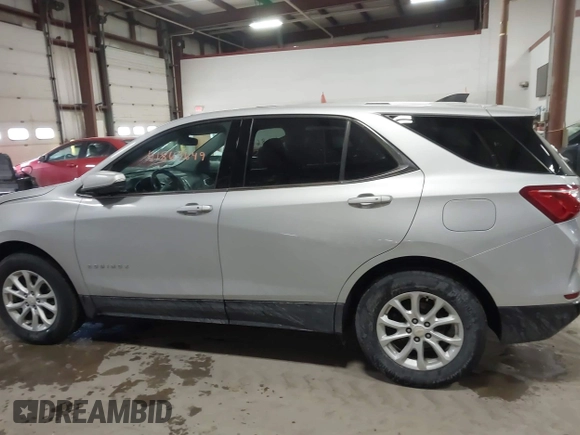 2018 Chevrolet Equinox LT with VIN 2GNAXSEV3J6173558, listed as a IAAI auction lot 41863649 with 162,740 mi miles and . Bid and sale history available at carsss.com. Image 14.