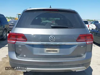 2018 Volkswagen Atlas SE with VIN 1V2CR2CA2JC576397, listed as a IAAI auction lot 41959708 with 168,619 mi miles and . Bid and sale history available at DreamBid. Image 16.