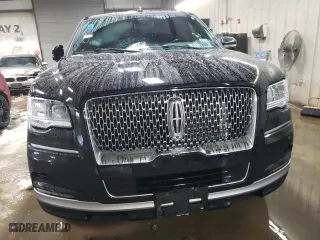 2022 Lincoln Navigator L Standard with VIN 5LMJJ3NT2NEL08277, listed as a Copart auction lot 37306614 with 47,572 mi miles. Bid and sale history available at carsss.com. Image 5.