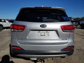 2017 Kia Sorento EX with VIN 5XYPHDA59HG304684, listed as a Copart auction lot 84553104 with 149,605 mi miles and Salvage Title. Bid and sale history available at DreamBid. Image 6.