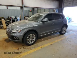 2013 Audi Q5 Premium with VIN WA1CFAFP3DA064758, listed as a Copart auction lot 43559985 with 82,674 mi miles and Salvage Title. Bid and sale history available at carsss.com. Image 1.