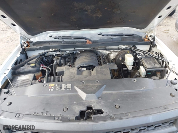 2015 Chevrolet Silverado 1500 Work Truck with VIN 1GCNCPEC1FZ402817, listed as a IAAI auction lot 41209001 with 200,234 mi miles. Bid and sale history available at carsss.com. Image 10.