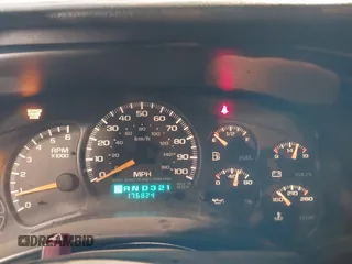 2000 Chevrolet Silverado 1500 LS with VIN 1GCEK19TXYZ323188, listed as a IAAI auction lot 40906952 with 176,824 mi miles. Bid and sale history available at carsss.com. Image 7.