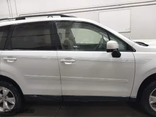 2014 Subaru Forester 2.5i Premium with VIN JF2SJAECXEH528301, listed as a IAAI auction lot 42020441 with 56,677 mi miles. Bid and sale history available at carsss.com. Image 13.
