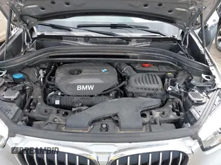 2017 BMW X1 xDrive28i z VIN WBXHT3Z38H4A58246, wystawiony jako IAAI lot #42160921 z przebiegiem 106 795 mil mil oraz . Historia ofert i sprzedaży dostępna na DreamBid. Obrazek 10.