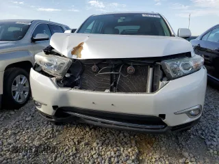 2012 Toyota Highlander Limited with VIN 5TDYK3EH0CS084237, listed as a Copart auction lot 59277415 with 199,347 mi miles and Salvage title. Bid and sale history available at DreamBid. Image 5.