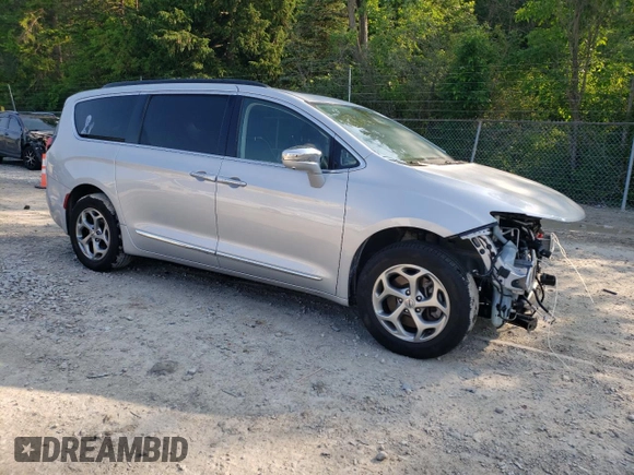 2022 Chrysler Pacifica Limited with VIN 2C4RC3GG6NR189723, listed as a Copart auction lot 60132625 with Not provided miles and Salvage title. Bid and sale history available at DreamBid. Image 4.
