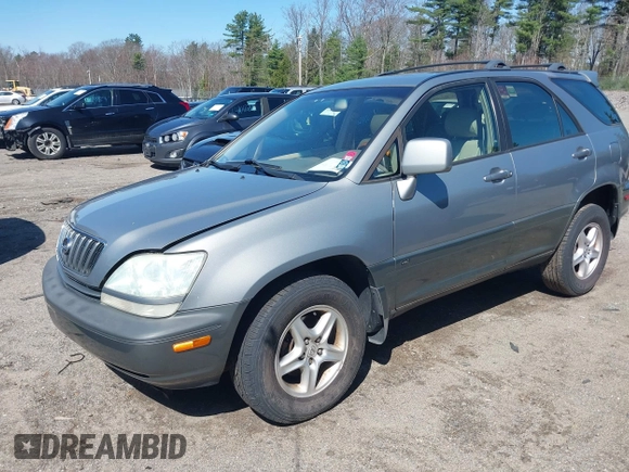 2003 Lexus RX 300 with VIN JTJHF10U830309744, listed as a IAAI auction lot 42098701 with 90,068 mi miles. Bid and sale history available at carsss.com. Image 2.