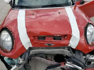 2015 MINI Hardtop 4 Door S z VIN WMWXU3C54F2B57314, wystawiony jako Copart lot #56327705 z przebiegiem 89 986 mil mil oraz Szkody całkowita. Historia ofert i sprzedaży dostępna na DreamBid. Obrazek 11.