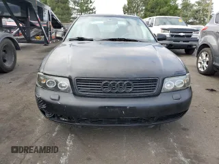 1998 Audi A4 с VIN WAUED68D0WA002304, выставлен на аукционе Copart как лот 67949964 с пробегом 217 072 миль миль и Списание • Salvage title. История ставок и продаж доступна на DreamBid. Изображение 5.