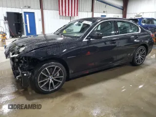 2022 BMW 3 Series 330i xDrive z VIN 3MW5R7J06N8C42045, wystawiony jako Copart lot #58021665 z przebiegiem 21 234 mil mil oraz Szkoda całkowita • Salvage title. Historia ofert i sprzedaży dostępna na DreamBid. Obrazek 1.