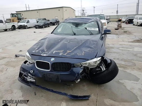 2018 BMW 3 Series 330i xDrive with VIN WBA8D9G50JNU68440, listed as a Copart auction lot 83897904 with 0 mi miles and Salvage Title. Bid and sale history available at carsss.com. Image 13.