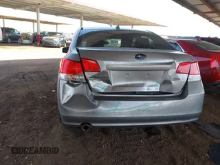 2011 Subaru Legacy Premium с VIN 4S3BMBF69B3232022, выставлен на аукционе IAAI как лот 41692733 с пробегом 133 895 миль миль и . История ставок и продаж доступна на DreamBid. Изображение 6.