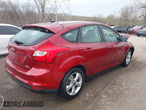 2013 Ford Focus SE with VIN 1FADP3K2XDL232936, listed as a IAAI auction lot 41898606 with 145,759 mi miles. Bid and sale history available at carsss.com. Image 4.