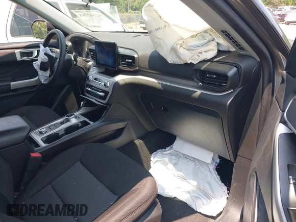 2024 Ford Explorer XLT с VIN 1FMSK8DH1RGA69457, выставлен на аукционе IAAI как лот 42542245 с пробегом 12 359 миль миль и . История ставок и продаж доступна на DreamBid. Изображение 5.