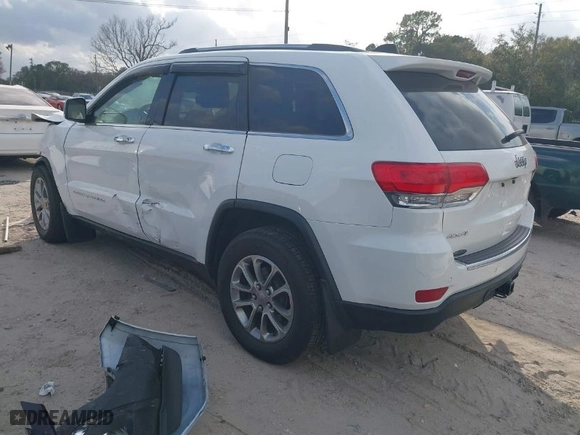 2015 Jeep Grand Cherokee Limited with VIN 1C4RJFBG8FC753817, listed as a IAAI auction lot 41247003 with 86,658 mi miles. Bid and sale history available at carsss.com. Image 3.