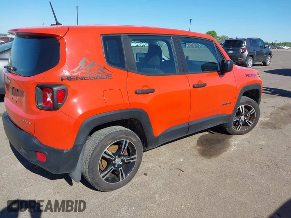 2017 Jeep Renegade Sport z VIN ZACCJBAH9HPG07336, wystawiony jako IAAI lot #42219901 z przebiegiem 118 696 mil mil oraz . Historia ofert i sprzedaży dostępna na DreamBid. Obrazek 4.
