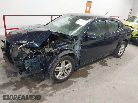 2013 Dodge Avenger SXT с VIN 1C3CDZCB9DN636707, выставлен на аукционе IAAI как лот 42552332 с пробегом Не указан миль и . История ставок и продаж доступна на DreamBid. Изображение 18.