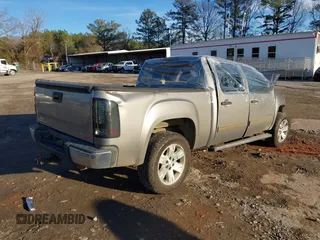 2008 GMC Sierra 1500 SLT z VIN 2GTEC13J781336896, wystawiony jako IAAI lot #41305490 z przebiegiem Nie podano mil oraz . Historia ofert i sprzedaży dostępna na DreamBid. Obrazek 4.