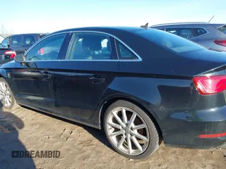 2016 Audi A3 Premium Plus z VIN WAUE8GFF9G1018582, wystawiony jako IAAI lot #41756960 z przebiegiem 90 226 mil mil oraz . Historia ofert i sprzedaży dostępna na DreamBid. Obrazek 14.