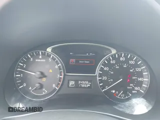 2017 Nissan Altima SR with VIN 1N4AL3AP2HN347052, listed as a IAAI auction lot 42114336 with 34,928 mi miles and . Bid and sale history available at carsss.com. Image 7.